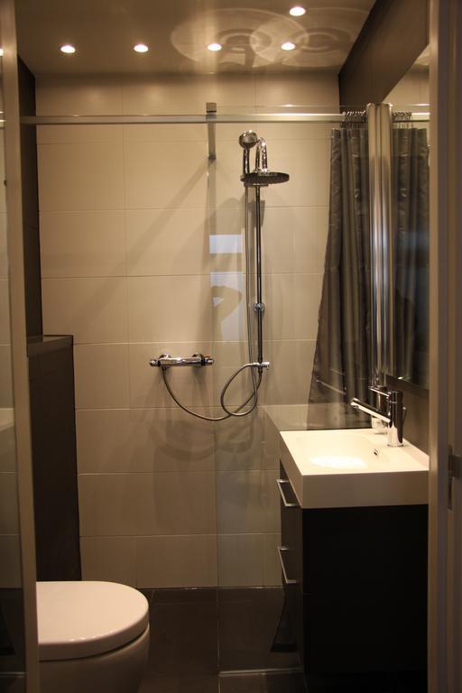 B&B Keizers Canal Амстердам Стая снимка